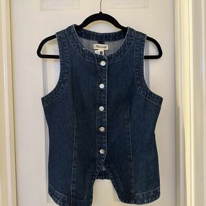Madewell Denim Crewneck Vest in Owsley Wash